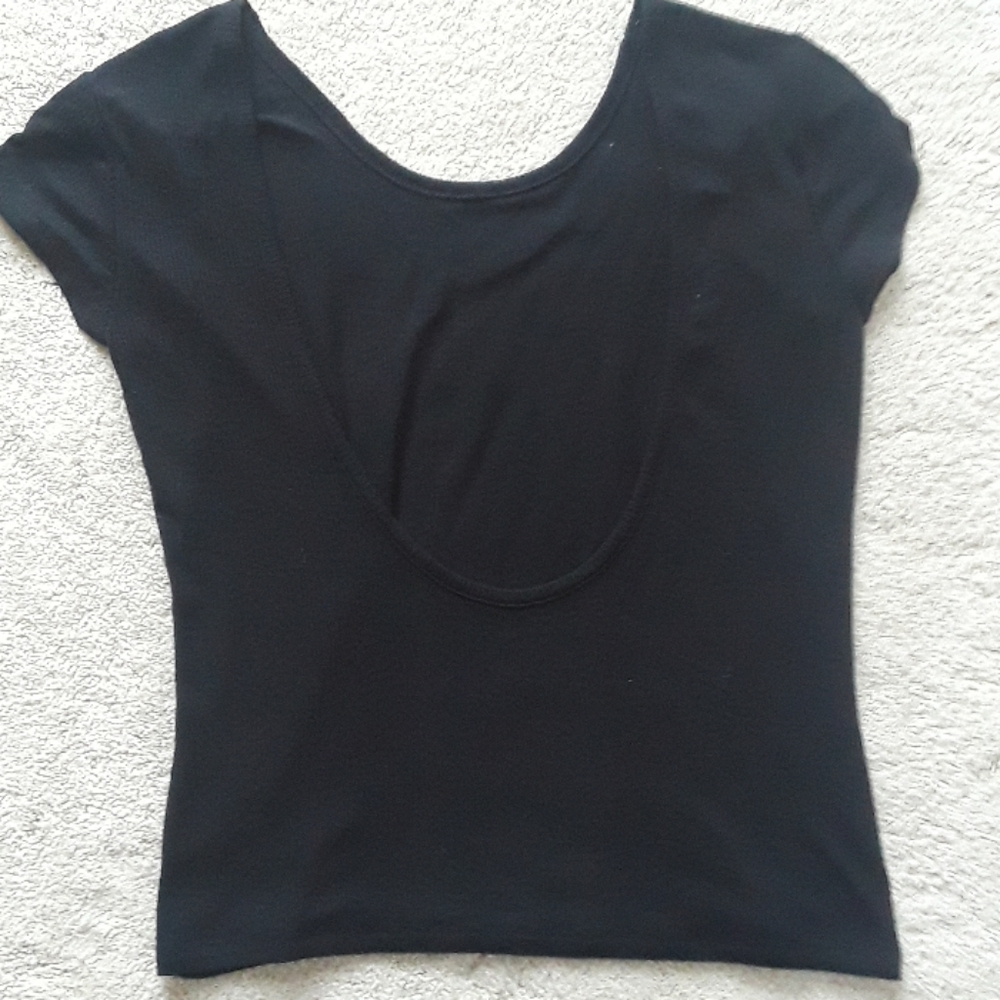 Black crop top